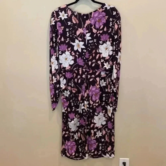 Eliza J  Floral long sleeve Body Con midi dress - Picture 9 of 9